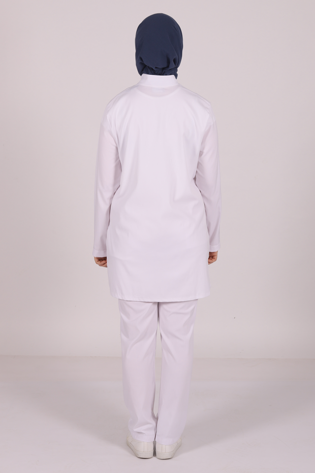 Beyaz Likralı Tesettür Scrubs Doktor Hemşire Forması Takım