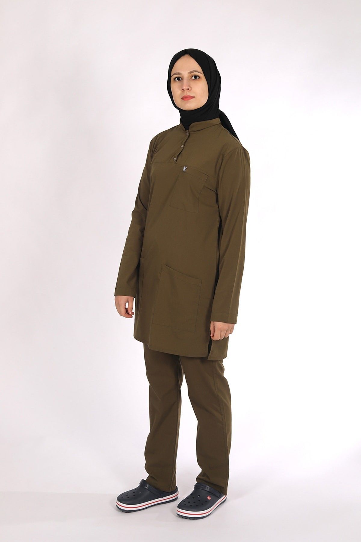 Haki Likralı Tesettür Scrubs Doktor Hemşire Forması Tek Üst XL