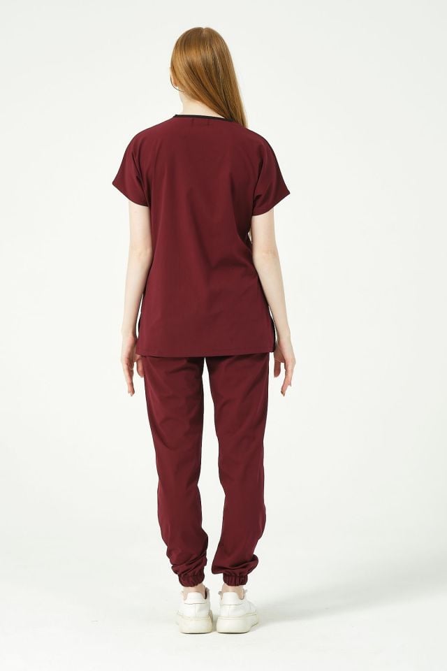 Bordo Likralı Scrubs Jogger Paça Doktor Hemşire Forması Yarasa Kol Takım Unisex