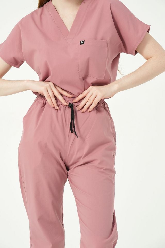Gül Kurusu Likralı Scrubs Jogger Paça Doktor Hemşire Forması Yarasa Kol Takım Unisex