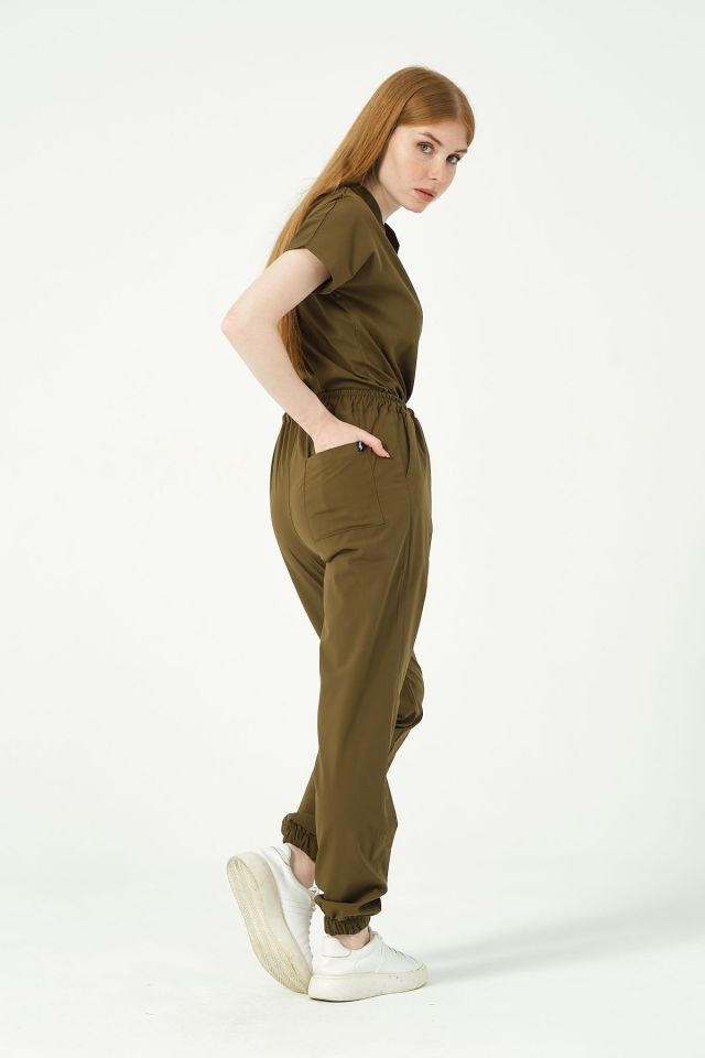 Haki Likralı Scrubs Jogger Paça Doktor Hemşire Forması Yarasa Kol Takım Unisex