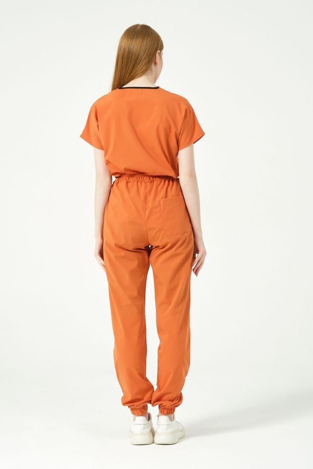 Somon Likralı Scrubs Jogger Paça Doktor Hemşire Forması Yarasa Kol Takım Unisex