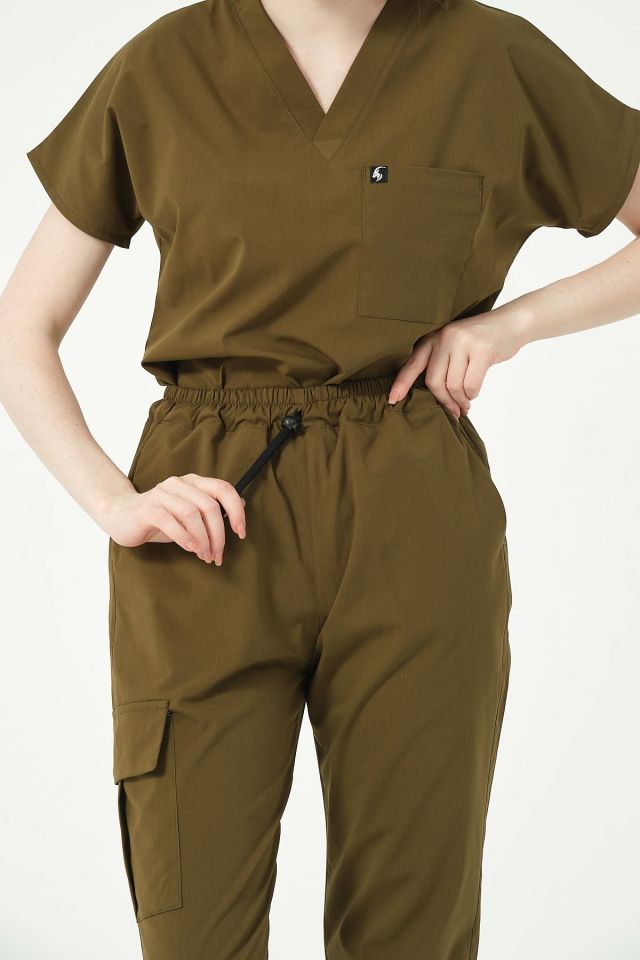 Haki Likralı Scrubs Kargo Cep Doktor Hemşire Forması Yarasa Kol Takım Unisex
