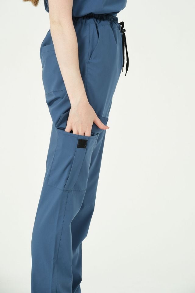 İndigo Likralı Scrubs Kargo Cep Doktor Hemşire Forması Yarasa Kol Takım Unisex