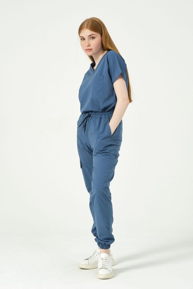 İndigo Likralı Scrubs Kargo Cep Jogger Paça Doktor Hemşire Forması Yarasa Kol Takım Unisex