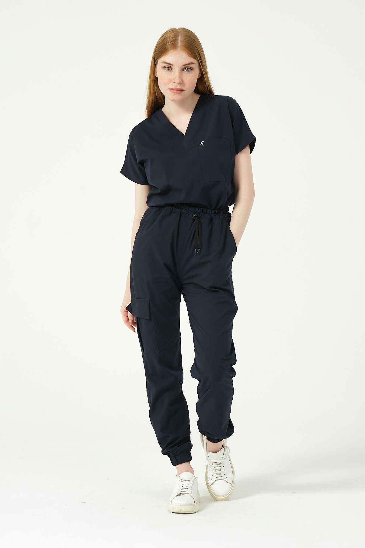 Lacivert Likralı Scrubs Kargo Cep Jogger Paça Doktor Hemşire Forması Yarasa Kol Takım Unisex S