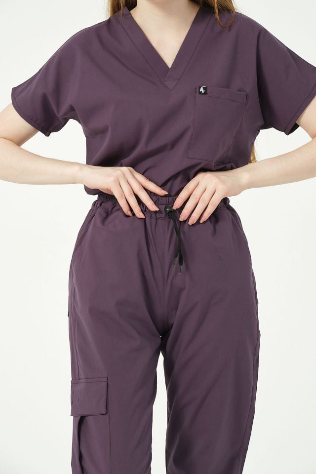 Mürdüm Likralı Scrubs Kargo Cep Jogger Paça Doktor Hemşire Forması Yarasa Kol Takım Unisex 2XS