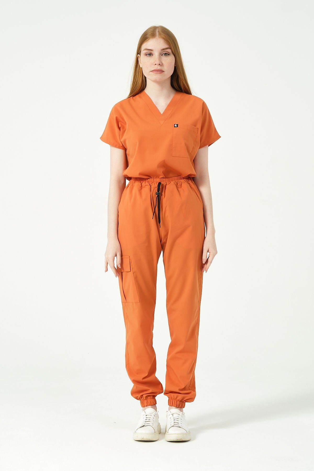 Somon Likralı Scrubs Kargo Cep Jogger Paça Doktor Hemşire Forması Yarasa Kol Takım Unisex