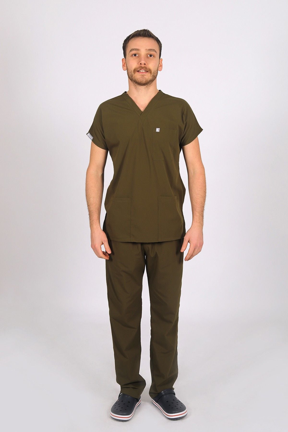 Haki Likralı Scrubs Doktor Hemşire Forması Yarasa Kol Takım XS