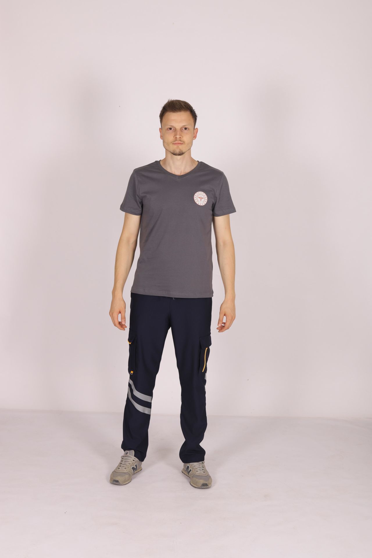 Gri 112 Acil Sağlık V Yaka Tişört Unisex M