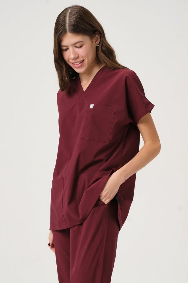 Bordo Likralı Scrubs Doktor Hemşire Forması Yarasa Kol Takım Unisex 2XS