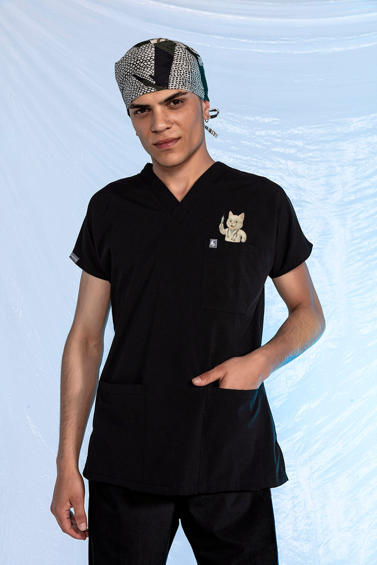 Siyah Özel Veteriner Forması Tüy Tutmaz Sıvı İtici Baskılı Scrubs Takım Unisex