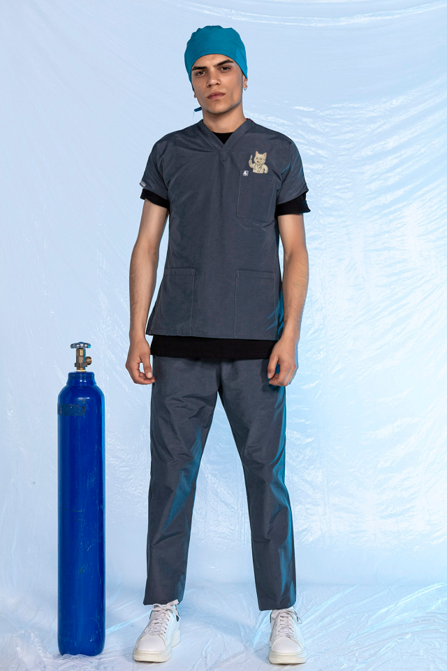 Füme Özel Veteriner Forması Tüy Tutmaz Sıvı İtici Baskılı Scrubs Takım Unisex