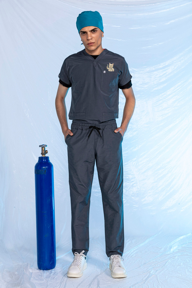 Füme Özel Veteriner Forması Tüy Tutmaz Sıvı İtici Baskılı Scrubs Takım Unisex