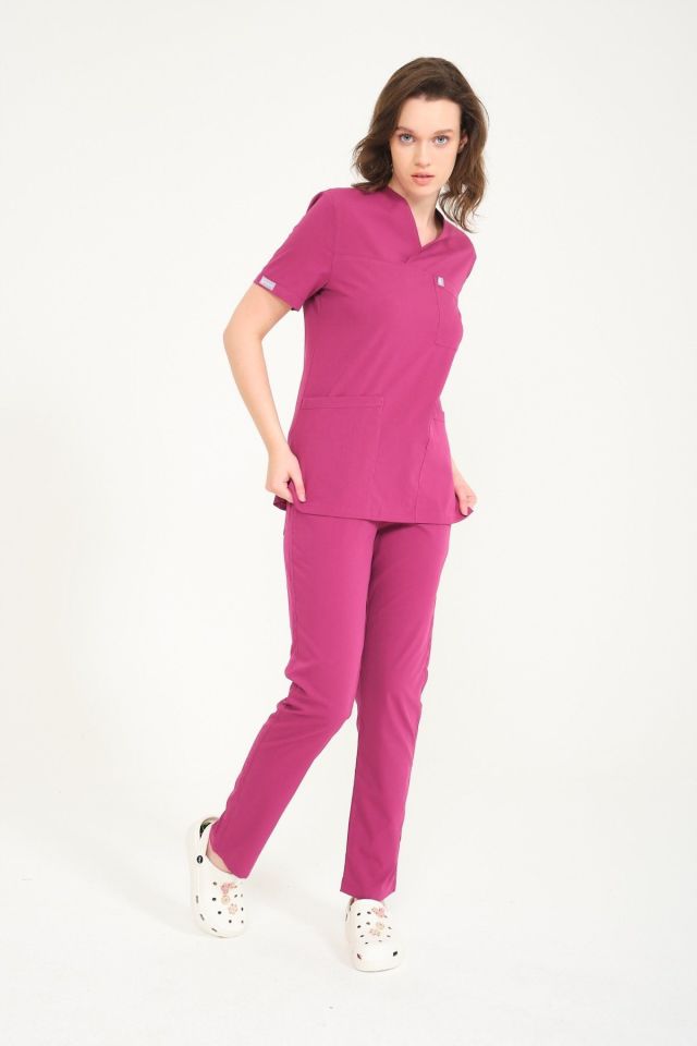 Vişne Likralı Zarf Yaka Scrubs Doktor Hemşire Forması Takım