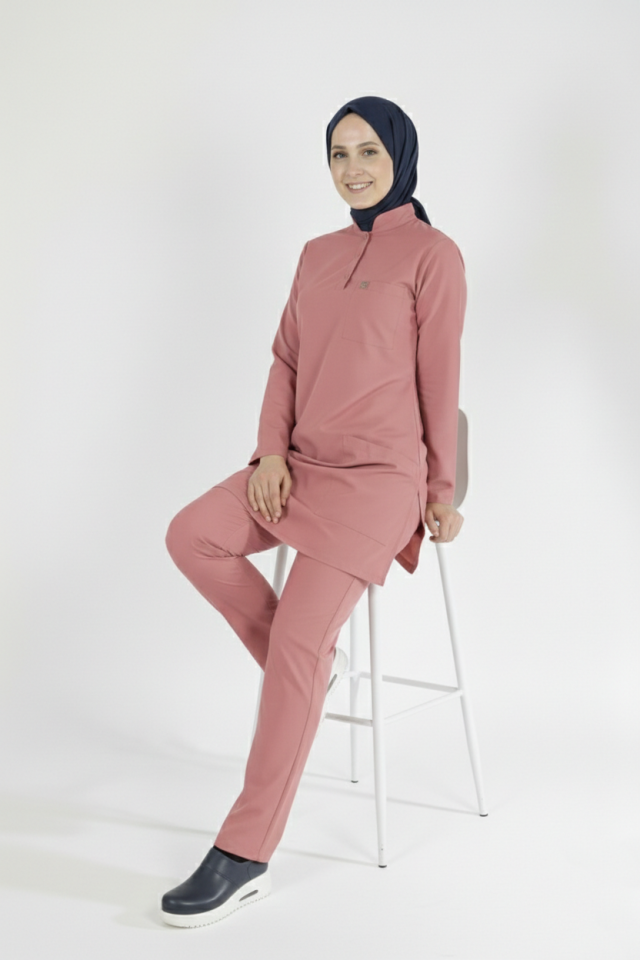 Gül Kurusu Likralı Tesettür Scrubs Doktor Hemşire Forması Takım