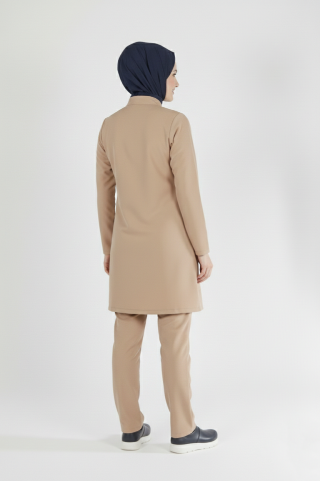 Bej Likralı Tesettür Scrubs Doktor Hemşire Forması Takım