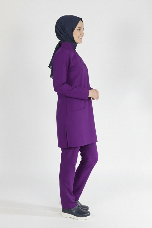 Mor Likralı Tesettür Scrubs Doktor Hemşire Forması Tek Üst