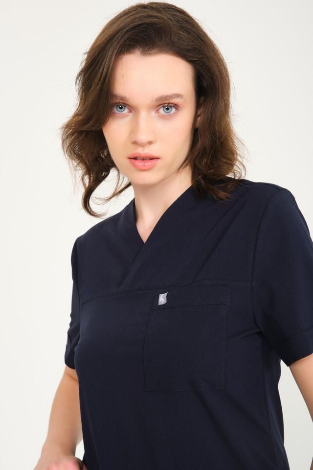 Lacivert Likralı Zarf Yaka Scrubs Doktor Hemşire Forması Tek Üst