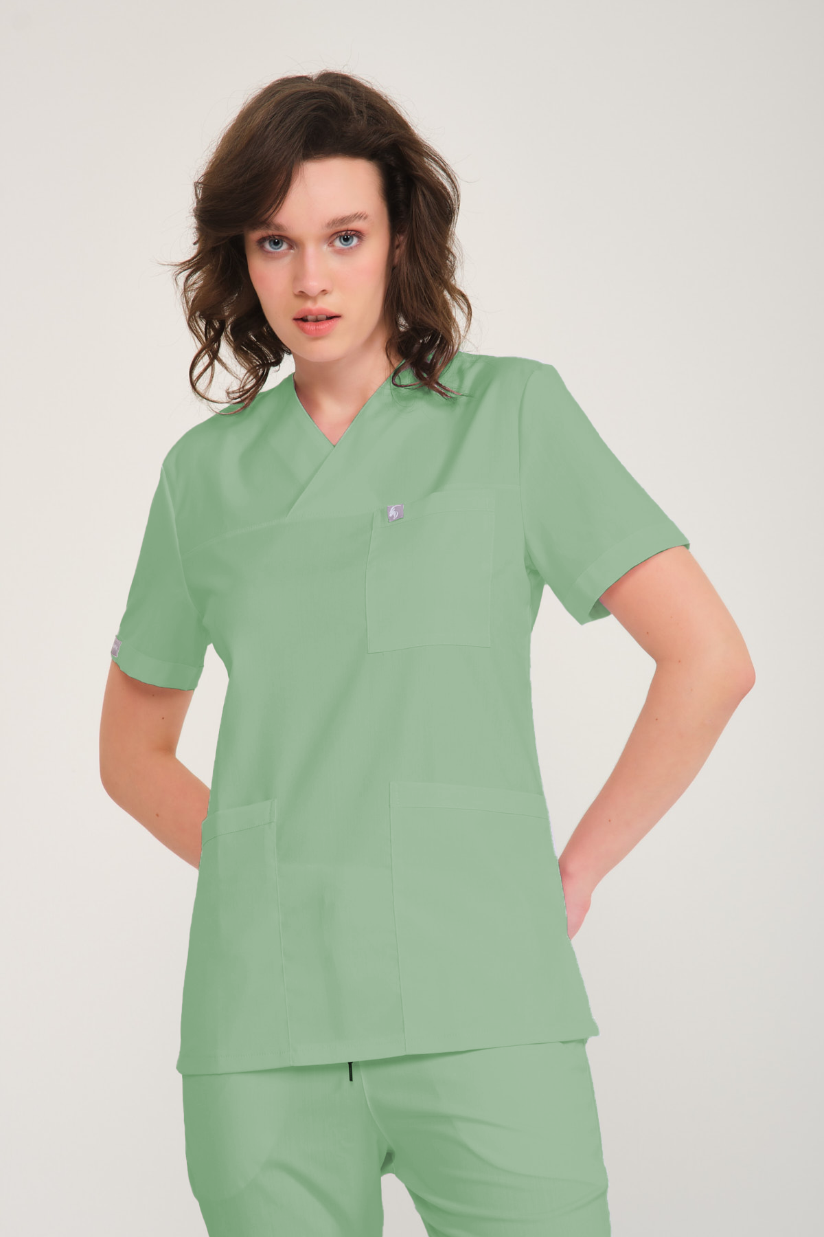 Çağla Yeşili Likralı Zarf Yaka Scrubs Doktor Hemşire Forması Tek Üst