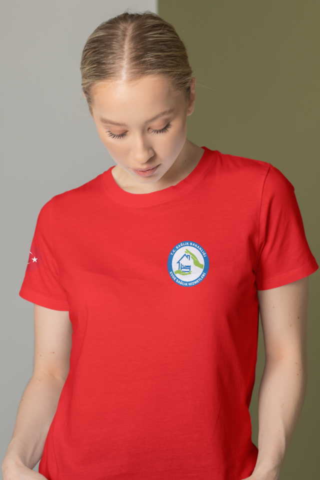 Kırmızı Evde Sağlık Baskılı Bisiklet Yaka Tişört Unisex