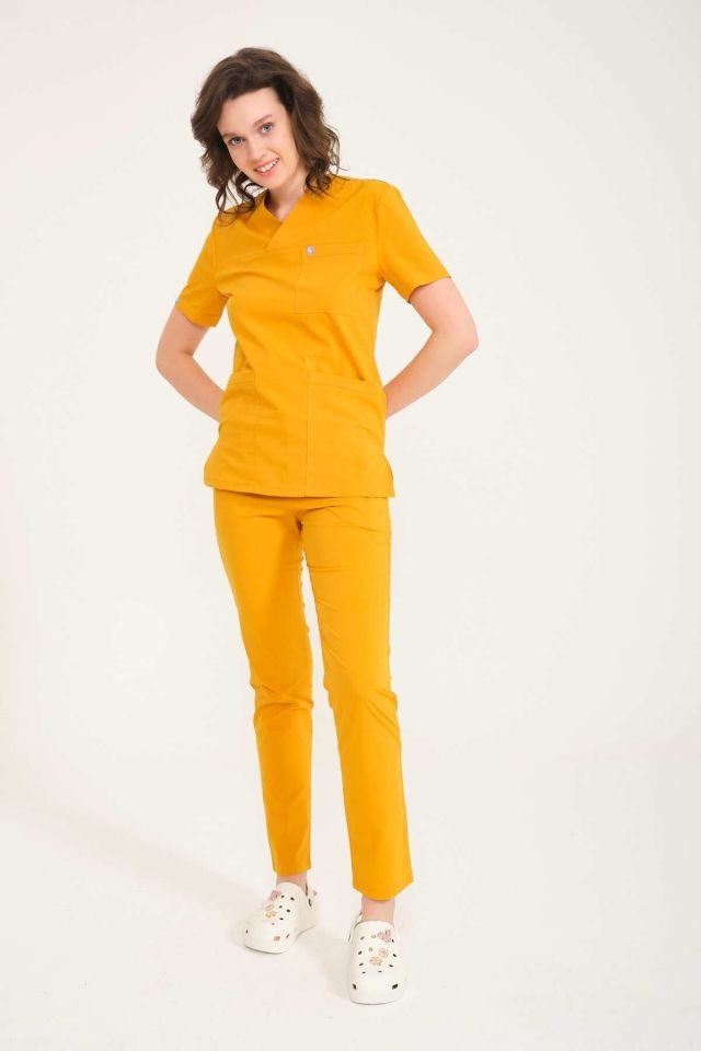 Hardal Likralı Zarf Yaka Scrubs Doktor Hemşire Forması Takım M