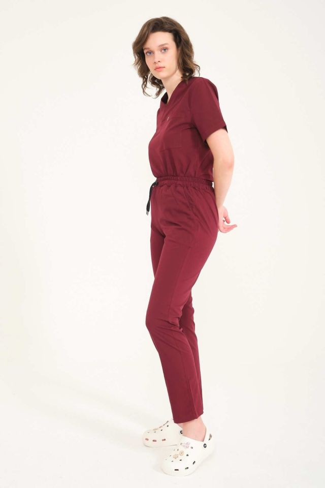 Bordo Likralı Zarf Yaka Scrubs Doktor Hemşire Forması Takım XS